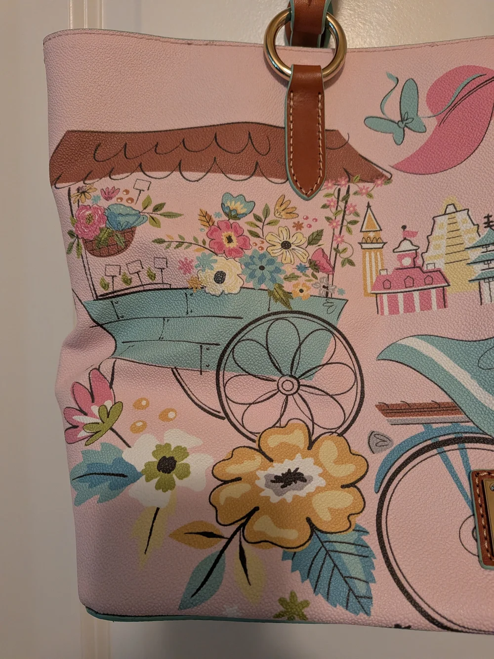 Disney Flower & Garden Festival Tote - Picture 3 of 14